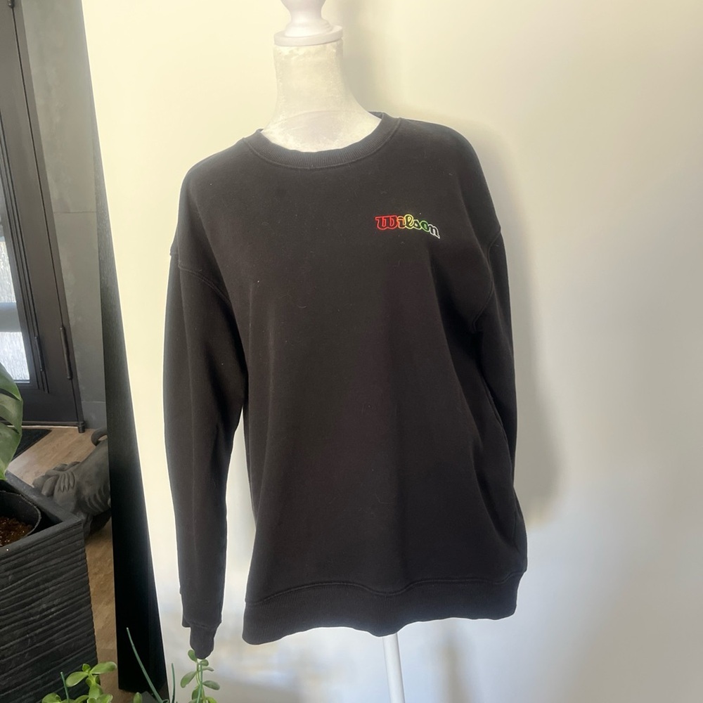 Forever 21 Black Crewneck Sweatshirt with Small Multicolor Logo
